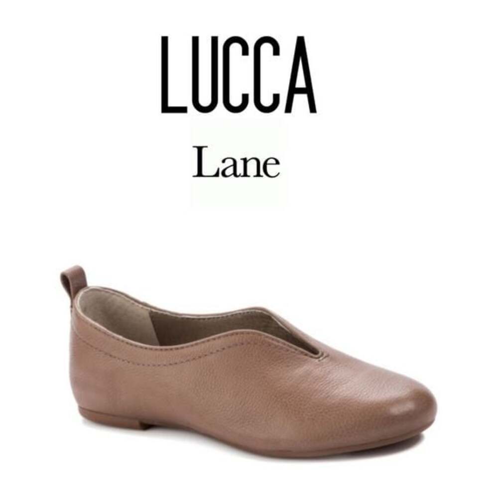LUCCA LANEBayla Casual Flats Size: 9.5 M